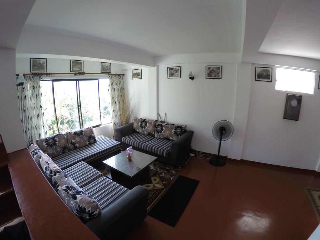 Villa 107 Kandy Bagian luar foto