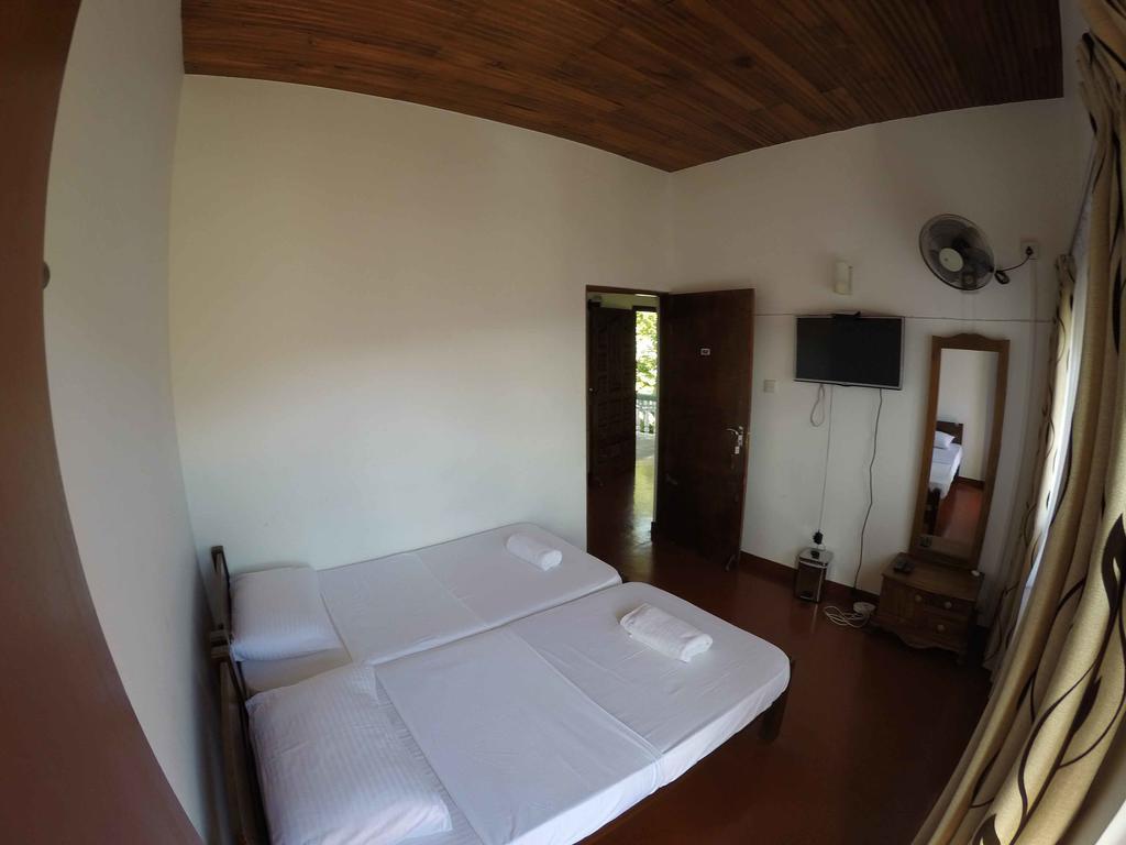 Villa 107 Kandy Bagian luar foto
