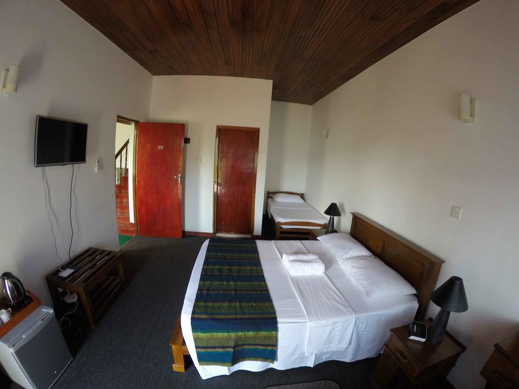 Villa 107 Kandy Bagian luar foto